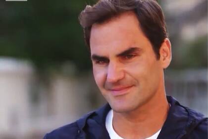Roger Federer emocionado al hablar de su entrenador
