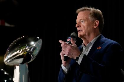 Roger Goodell, comisionado de la NFL, defendió la diversidad en la conferencia que brindó en Nueva Orleans, previo al Super Bowl 59 que jugarán los Eagles de Filadelfia y los Chiefs de Kansas City. (AP Foto/Matt York)