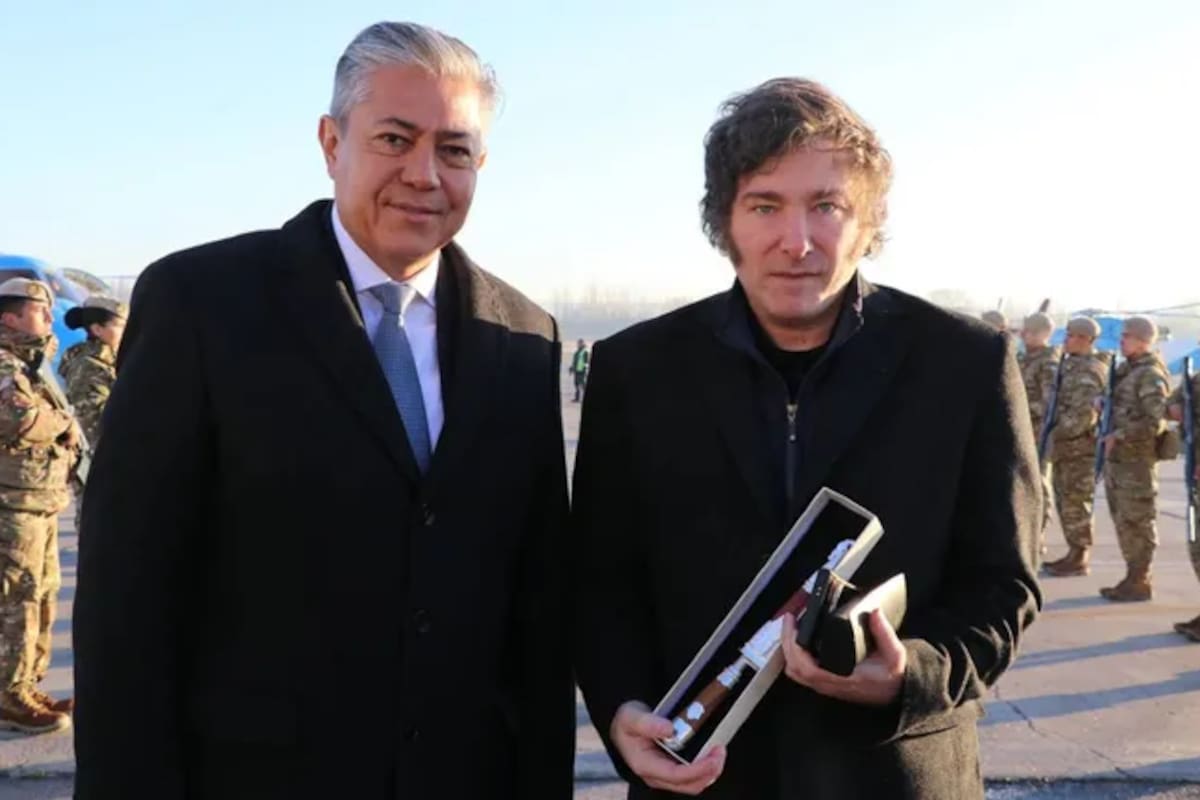 Rolando Figueroa y Javier Milei