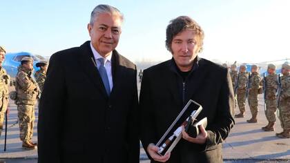 Rolando Figueroa y Javier Milei