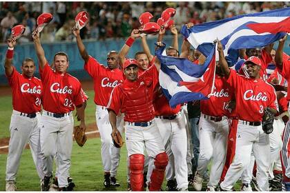 Rolando Meriño, exreceptor cubano y doble medallista olímpico, apareció en la lista de España para el Clásico Mundial de Béisbol 2017 tras abandonar Cuba