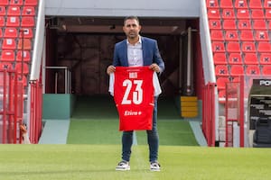 Rolfi Montenegro, cuando fue presentado como Asesor Deportivo de Independiente, hace solo nueve meses