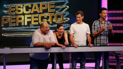 Roly Serrano, Mariela Asensio, Gustavo Garzón y el "Chino" Leunis, en un especial de famosos