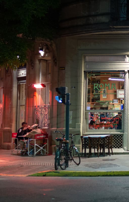 Roma, uno de los elegidos para La Noche de los Bares Notables