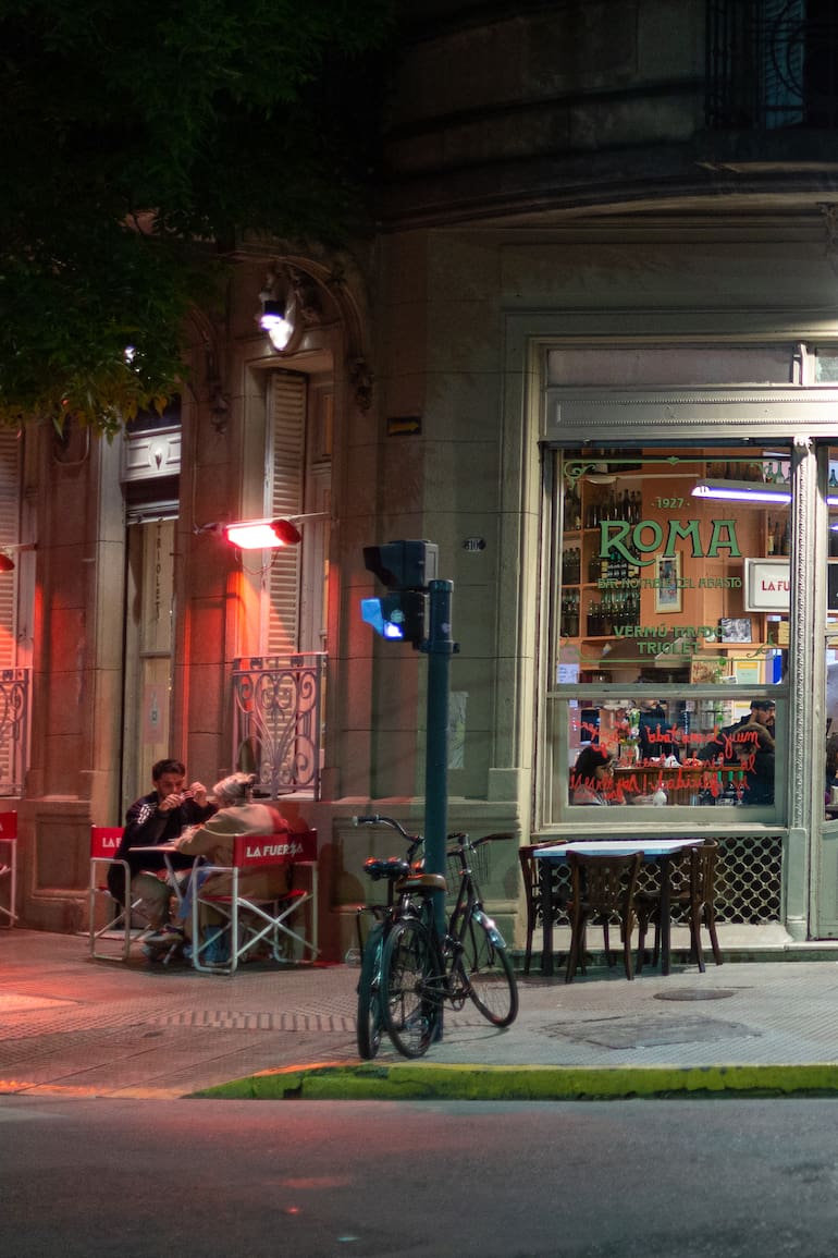 Roma, uno de los elegidos para La Noche de los Bares Notables