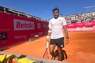 Burruchaga se dio el gusto de batir a Wawrinka: una cálida despedida para el legendario suizo