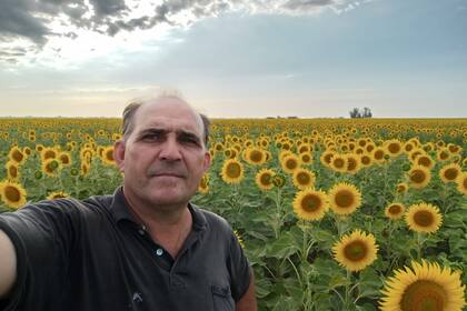 Román Gutiérrez es productor agropecuario y trabaja por la zona de Pergamino.
