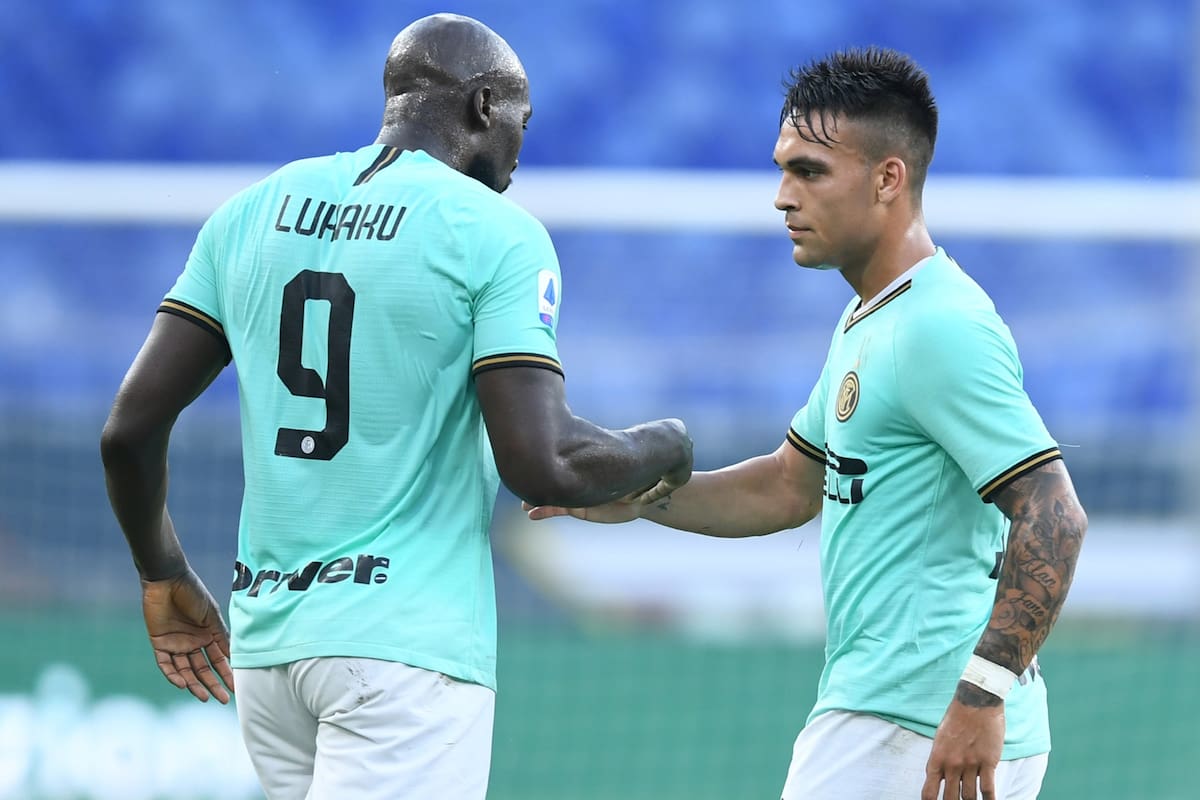 Romelu Lukaku, que marcó dos goles, fue titular junto con Lautaro Martínez en Inter