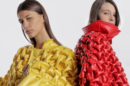Romina Cardillo se presenta hoy en 080 Barcelona Fashion y es una de las creativas argentinas que conquistan esa ciudad. Sol Pardo, Luz Príncipe y Mariana Cortés también apuntan a ese mercado.