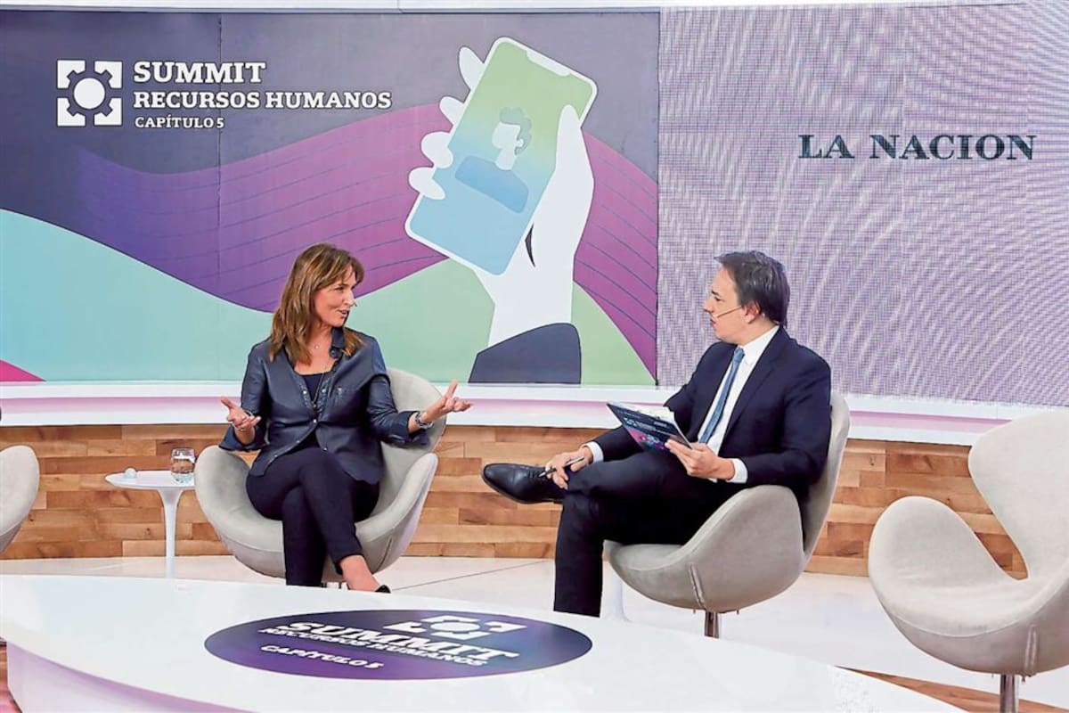 Romina Cavanna (Pan American Energy) dialogó con José Del Rio (la nacion) en el inicio del encuentro