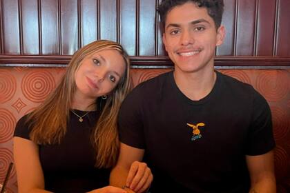 Romo-Bermejo y su esposa Jadyn Yost