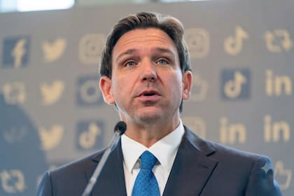 Ron DeSantis asegura que el objetivo de las nuevas bonificaciones es atraer a nuevos oficiales de otros estados
