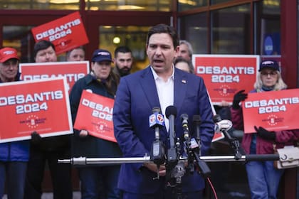 Ron DeSantis promulgó la ley SB 1718 en mayo de 2023 y entró en vigor 60 días después