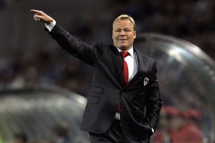 Ronald Koeman prevé ubicar a Antoine Griezmann como centrodelantero, el puesto de donde desplazó a Luis Suárez.