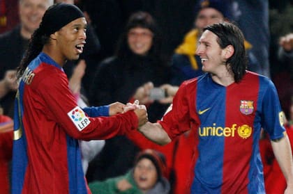 Messi y Ronaldinho, su primer gran socio