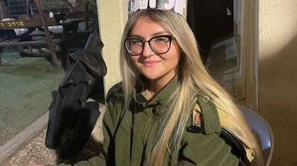 Roni Lifshitz dice que vio a hombres tomando fotografías de la valla desde Gaza