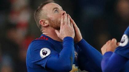 Rooney superó la marca de Charlton