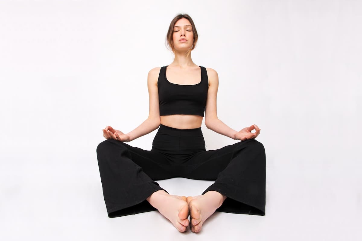 Ropa y accesorios para prácticas zen, como el yoga, a partir de compost textil. La diseñadora Florencia Fiocca lo lanza en su próxima colección que ya presentó en Estados Unidos, donde expande su marca Ffocco.