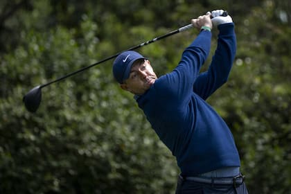 Rory McIlroy: un comienzo sólido en el intento de la defensa del título