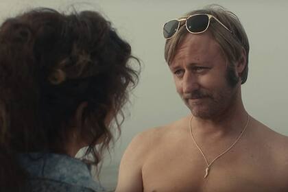 Rory Scovel, como Danny