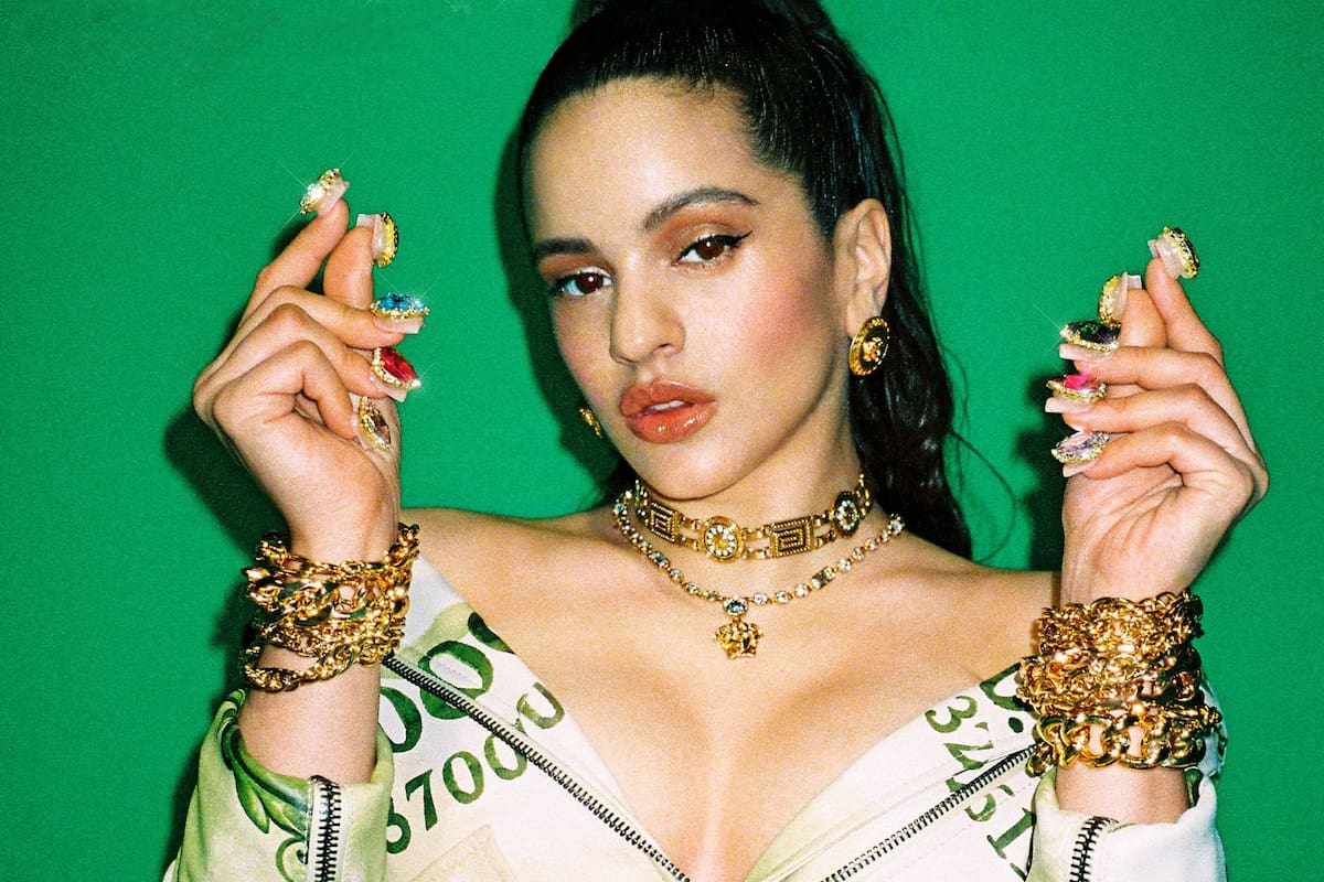 Rosalía editó dos canciones nuevas, una de ellas en catalán