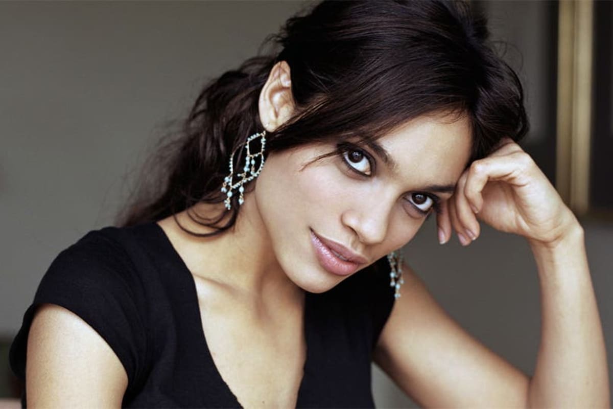 Rosario Dawson admitió en una entrevista que no se autopercibe heterosexual