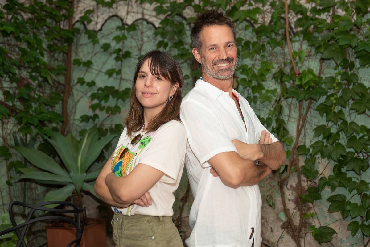 Rosario Ortega y Ale Lacroix conductores de Aspen Live