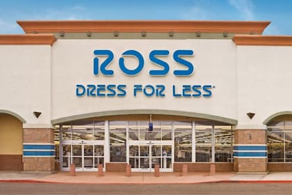 Ross Dress For less es conocido por sus ofertas, pero dos veces al año tiene jornadas de descuentos que llevan a los productos hasta los 49 centavos