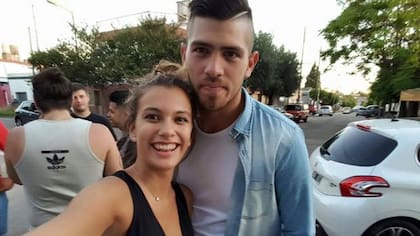 Rossi y Segovia, en diciembre de 2015. En 2017, la chica denunció en su Facebook que fue agredida por el arquero de Boca