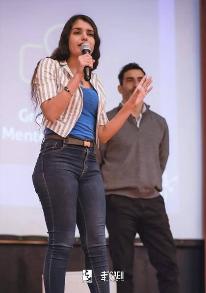 Rosso expuso sobre las emociones en la actividad comercial en el Congreso Argentino de Estudiantes de Ingeniería Industrial