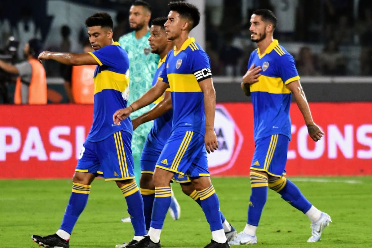 Rostros serios en Boca tras la derrota ante Talleres