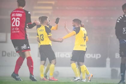 Royale Union Saint-Gilloise ascendió a la First División, mantuvo el plantel y domina el campeonato con claras ventajas sobre los más poderosos