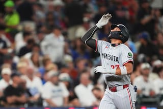 Lewis pega jonrón del empate en el séptimo inning y Mellizos se imponen 5-3 a Marineros