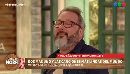Rozín se emocionó mientras cantaba la zamba