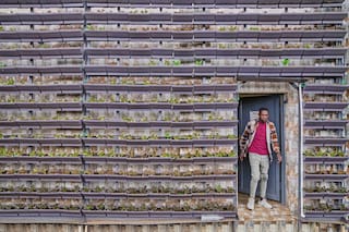 Ruanda intenta proteger tierras de cultivo en el país más densamente poblado de África