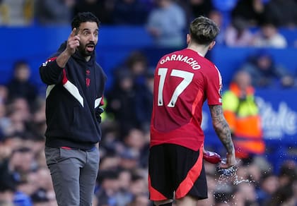 Ruben Amorim y Garnacho: una relación prácticamente quebrada en lo futbolístico.