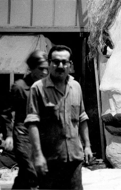 Rubén Santantonín durante la construcción de La Menesunda