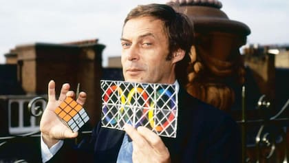 Rubik decidió en 1975 solicitar la patente de su "Cubo Mágico".