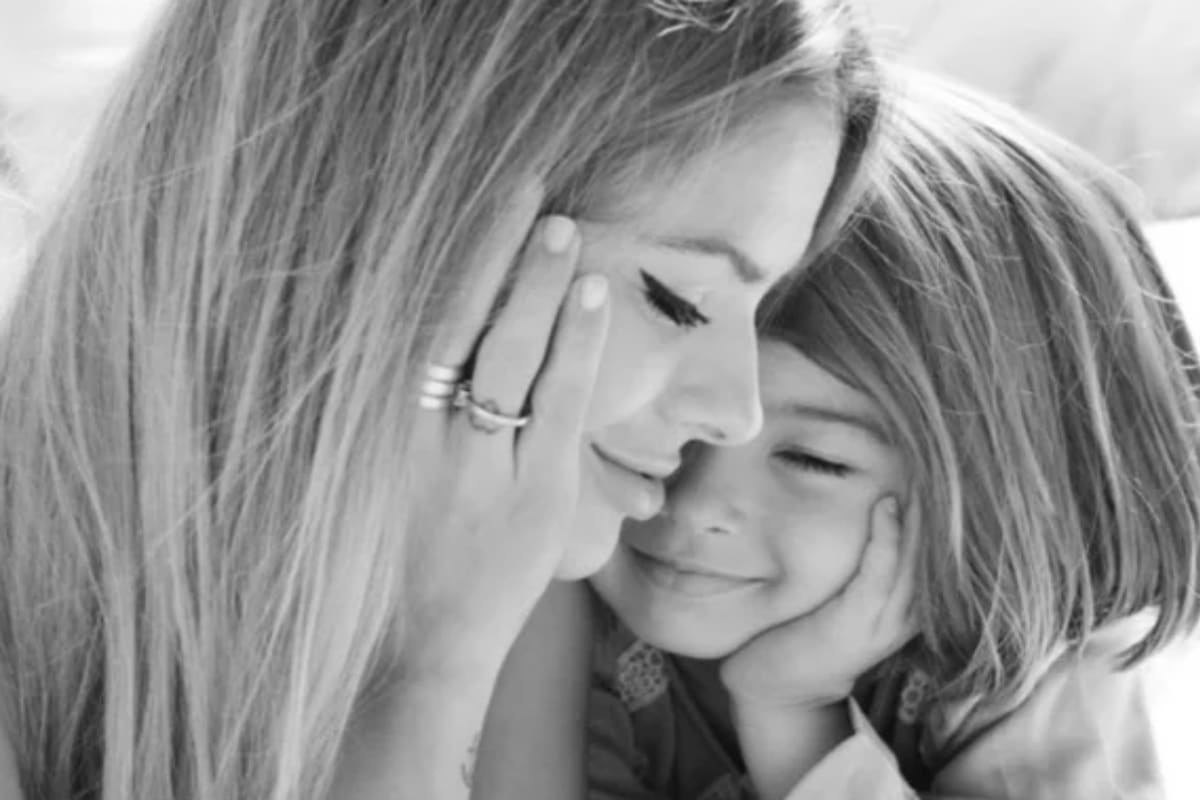 Rufina -la primera hija que Eugenia "China" Suárez tuvo con Nicolás Cabré- cumplió siete años y la actriz la homenajeó en redes con una serie de emotivos posteos