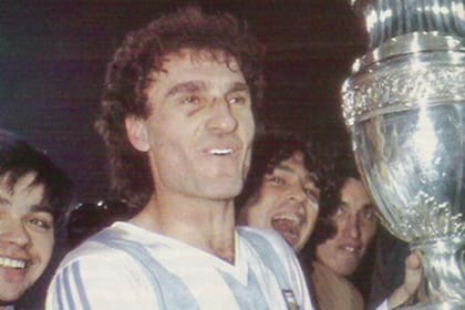 Ruggeri es uno de los cinco futbolistas que ganó el Olimpia de Oro