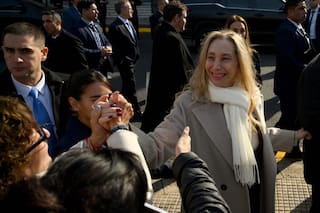 Karina Milei quiere ampliar la tropa digital en medio de la interna con Santiago Caputo