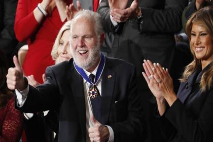 Rush Limbaugh, figura histórica del Partido Republicano y famoso locutor radial, falleció a causa de un cáncer de pulmón