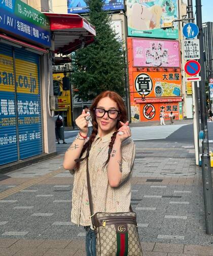 Rusherking ofició de fotógrafo durante su viaje a Tokio con Ángela Torres (Foto: Instagram/@angelatorres)