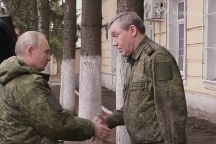 Rusia dice haber retomado ciudad en Kursk, asesor de Putin señala que una tregua ayudaría a Kiev