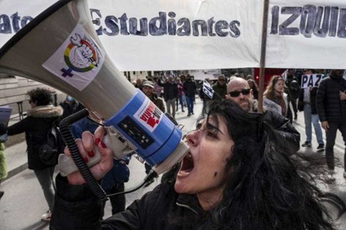 Rusia y Ucrania: "Ni siquiera los socialistas rusos cometen el mismo error que los socialistas occidentales y se oponen a la invasión de Ucrania