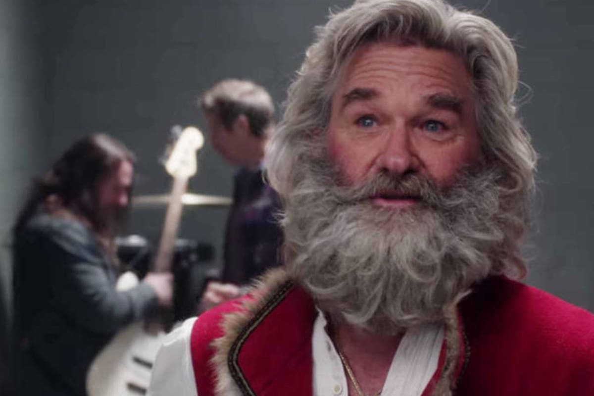 Russell se convierte en Santa