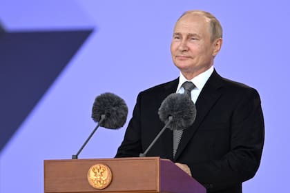 El presidente ruso, Vladimir Putin, pronuncia un discurso durante la ceremonia de apertura de los "Juegos Internacionales del Ejército 2022" Kubinka, Moscú