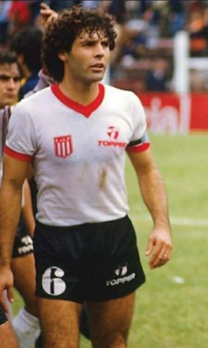 Russo en sus épocas de jugador "Pincha"