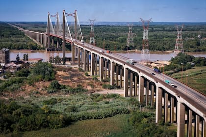 Ruta 12, a la altura del puente Zárate-Brazo Largo