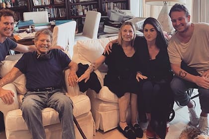 Ryan O’Neal se reunió con su hija Tatum y el resto de la familia